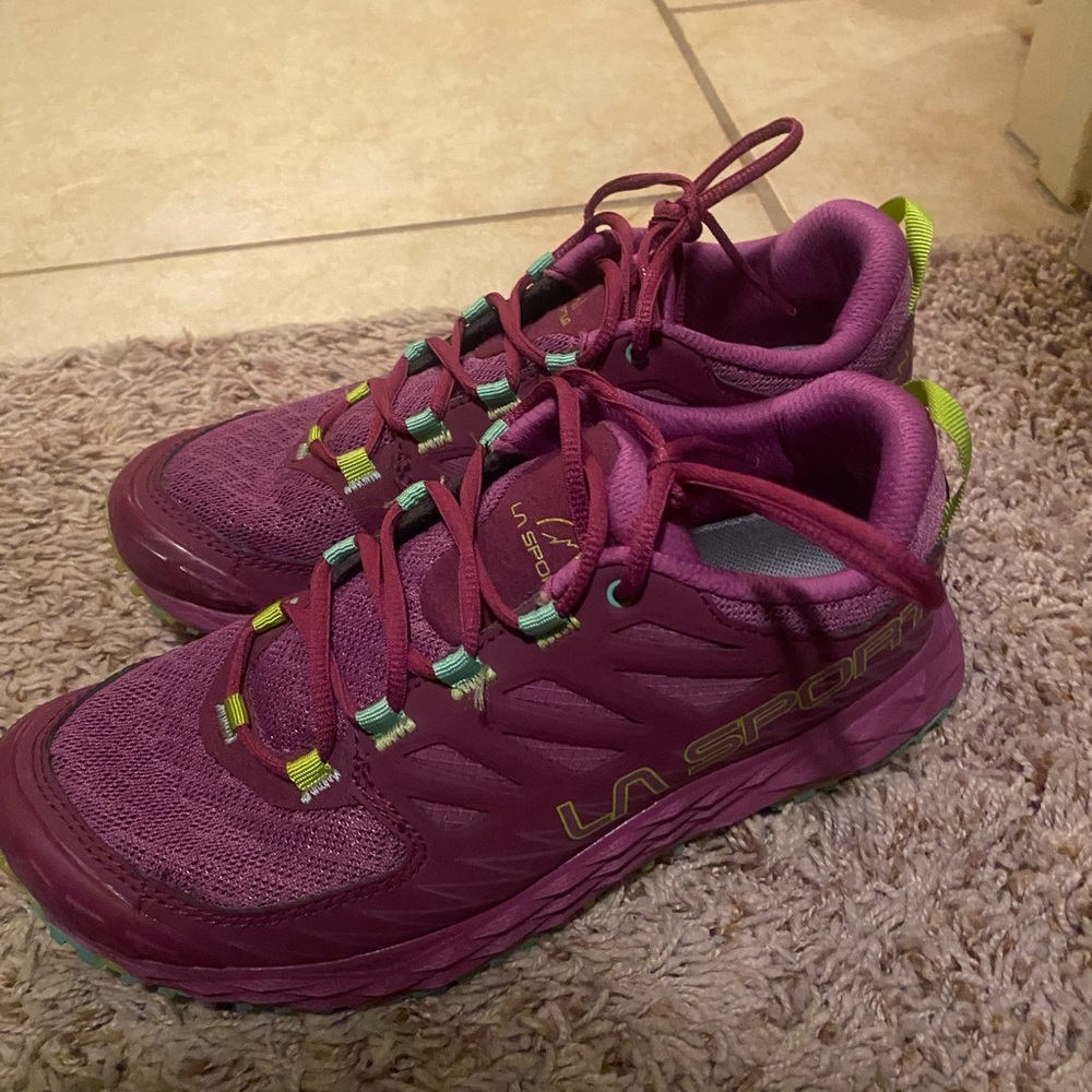 la sportiva trail running shoes